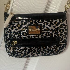 Betseyville Small Bag- Never Worn